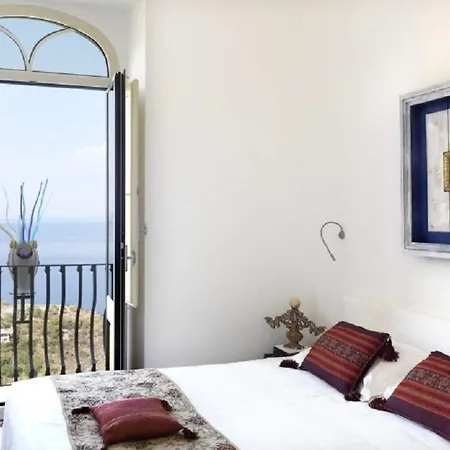 Sirena Holiday home *